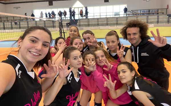 volley under 16